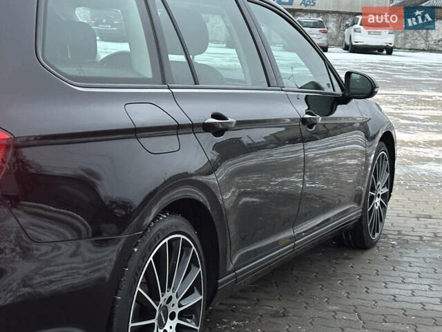 Чорний Фольксваген Пассат, об'ємом двигуна 1.97 л та пробігом 262 тис. км за 15700 $, фото 12 на Automoto.ua