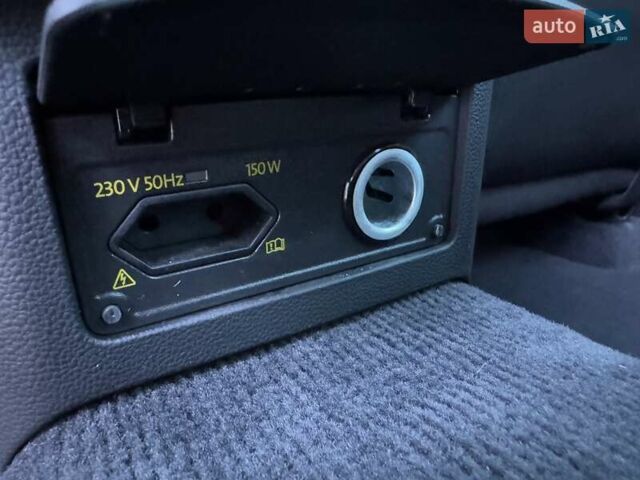 Черный Фольксваген Пассат, объемом двигателя 1.97 л и пробегом 200 тыс. км за 23300 $, фото 67 на Automoto.ua