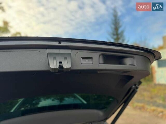 Чорний Фольксваген Пассат, об'ємом двигуна 1.97 л та пробігом 147 тис. км за 25999 $, фото 37 на Automoto.ua