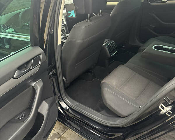 Черный Фольксваген Пассат, объемом двигателя 2 л и пробегом 250 тыс. км за 17400 $, фото 22 на Automoto.ua