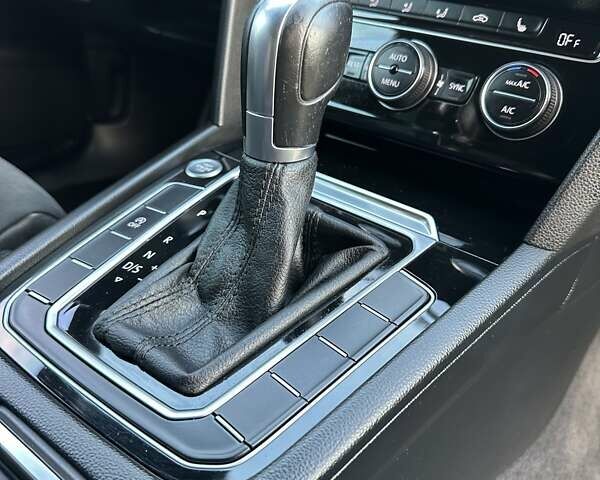 Чорний Фольксваген Пассат, об'ємом двигуна 1.97 л та пробігом 186 тис. км за 20450 $, фото 81 на Automoto.ua