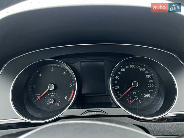 Черный Фольксваген Пассат, объемом двигателя 1.97 л и пробегом 281 тыс. км за 18099 $, фото 51 на Automoto.ua