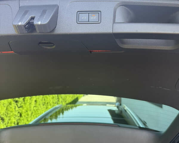 Черный Фольксваген Пассат, объемом двигателя 1.97 л и пробегом 187 тыс. км за 22350 $, фото 9 на Automoto.ua