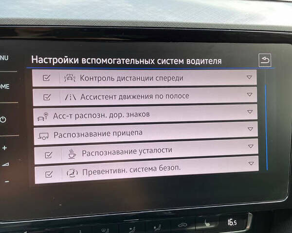 Чорний Фольксваген Пассат, об'ємом двигуна 2 л та пробігом 145 тис. км за 26350 $, фото 9 на Automoto.ua