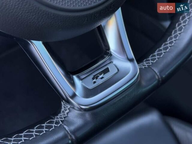 Черный Фольксваген Пассат, объемом двигателя 1.97 л и пробегом 200 тыс. км за 23300 $, фото 22 на Automoto.ua