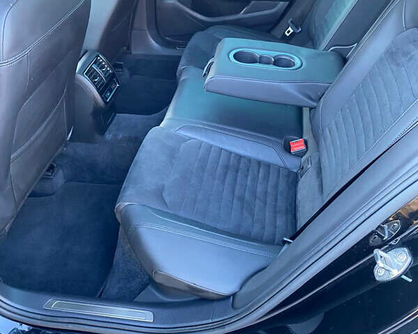 Черный Фольксваген Пассат, объемом двигателя 2 л и пробегом 235 тыс. км за 19771 $, фото 13 на Automoto.ua