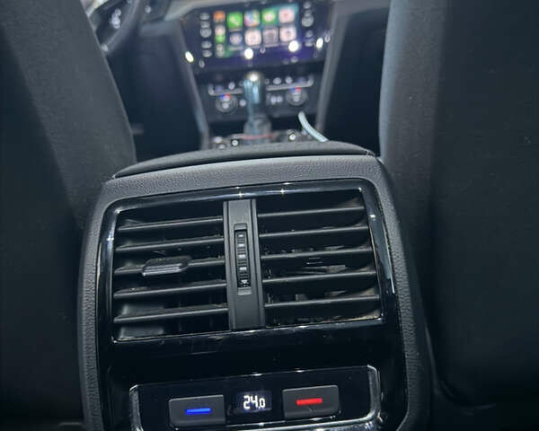 Черный Фольксваген Пассат, объемом двигателя 0 л и пробегом 210 тыс. км за 14500 $, фото 14 на Automoto.ua