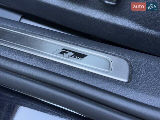 Черный Фольксваген Пассат, объемом двигателя 1.97 л и пробегом 200 тыс. км за 23300 $, фото 57 на Automoto.ua