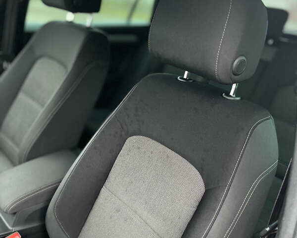 Черный Фольксваген Пассат, объемом двигателя 1.97 л и пробегом 281 тыс. км за 18099 $, фото 57 на Automoto.ua