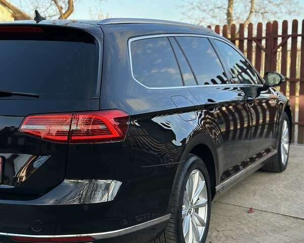 Черный Фольксваген Пассат, объемом двигателя 2 л и пробегом 186 тыс. км за 20499 $, фото 72 на Automoto.ua