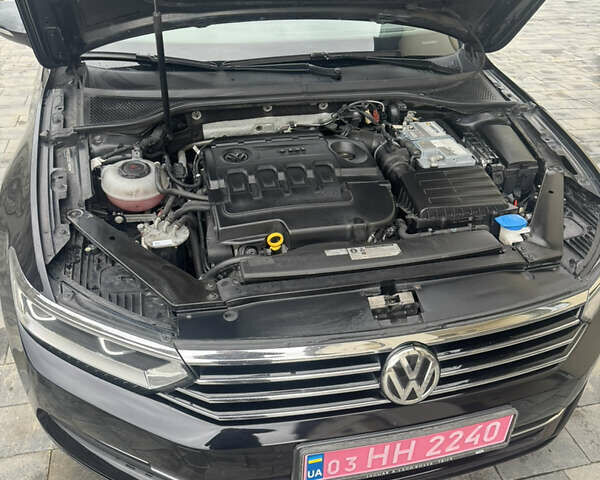 Черный Фольксваген Пассат, объемом двигателя 2 л и пробегом 250 тыс. км за 17400 $, фото 17 на Automoto.ua