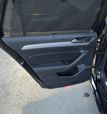 Чорний Фольксваген Пассат, об'ємом двигуна 1.97 л та пробігом 175 тис. км за 21900 $, фото 25 на Automoto.ua