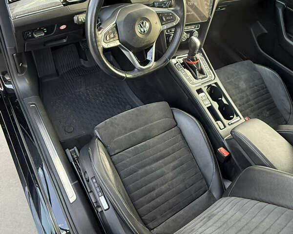 Черный Фольксваген Пассат, объемом двигателя 1.97 л и пробегом 129 тыс. км за 27000 $, фото 22 на Automoto.ua