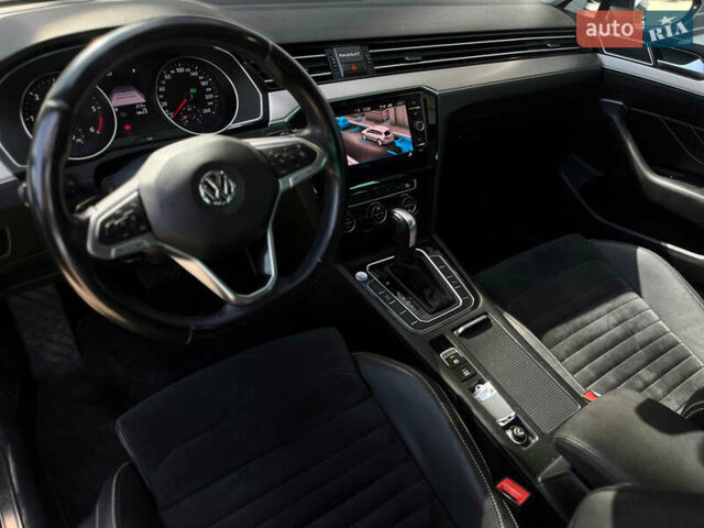 Черный Фольксваген Пассат, объемом двигателя 2 л и пробегом 188 тыс. км за 21998 $, фото 10 на Automoto.ua