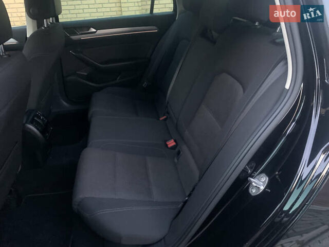 Чорний Фольксваген Пассат, об'ємом двигуна 2 л та пробігом 220 тис. км за 17700 $, фото 17 на Automoto.ua