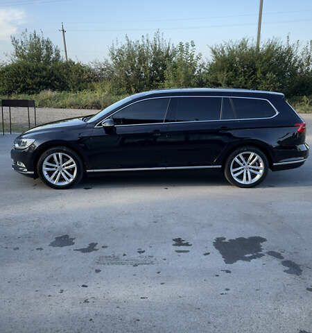 Чорний Фольксваген Пассат, об'ємом двигуна 1.97 л та пробігом 175 тис. км за 21900 $, фото 4 на Automoto.ua