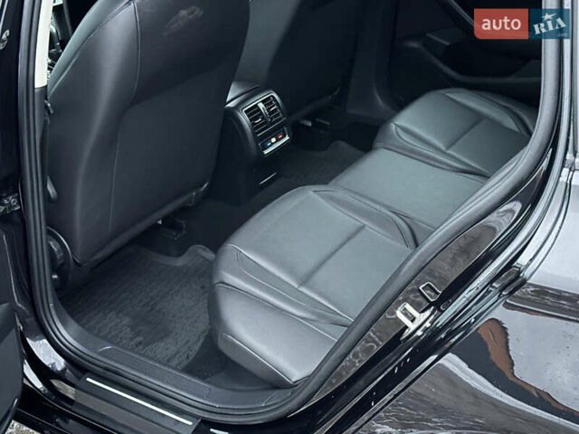 Чорний Фольксваген Пассат, об'ємом двигуна 1.97 л та пробігом 262 тис. км за 15700 $, фото 23 на Automoto.ua