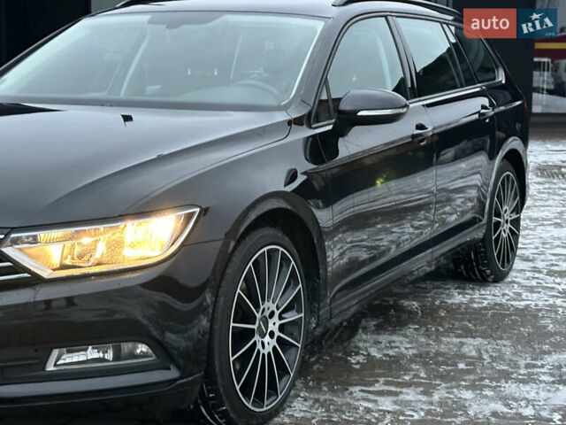 Чорний Фольксваген Пассат, об'ємом двигуна 1.97 л та пробігом 262 тис. км за 15700 $, фото 4 на Automoto.ua