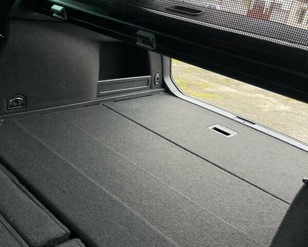 Черный Фольксваген Пассат, объемом двигателя 1.97 л и пробегом 281 тыс. км за 18099 $, фото 63 на Automoto.ua