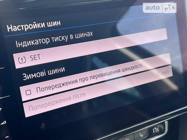 Чорний Фольксваген Пассат, об'ємом двигуна 2 л та пробігом 192 тис. км за 21382 $, фото 70 на Automoto.ua