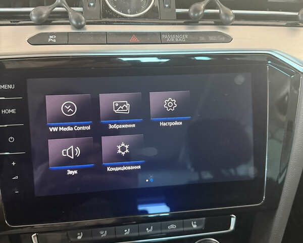 Черный Фольксваген Пассат, объемом двигателя 1.97 л и пробегом 187 тыс. км за 22350 $, фото 14 на Automoto.ua