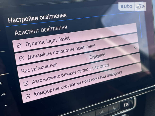 Чорний Фольксваген Пассат, об'ємом двигуна 2 л та пробігом 192 тис. км за 21382 $, фото 68 на Automoto.ua