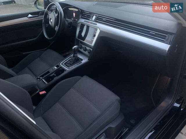 Чорний Фольксваген Пассат, об'ємом двигуна 2 л та пробігом 220 тис. км за 17700 $, фото 21 на Automoto.ua