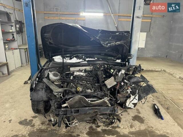 Черный Фольксваген Пассат, объемом двигателя 1.97 л и пробегом 300 тыс. км за 5800 $, фото 2 на Automoto.ua