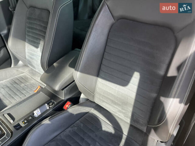 Черный Фольксваген Пассат, объемом двигателя 2 л и пробегом 188 тыс. км за 21998 $, фото 20 на Automoto.ua