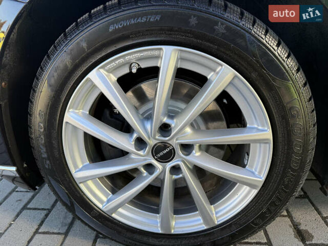 Чорний Фольксваген Пассат, об'ємом двигуна 2 л та пробігом 274 тис. км за 17650 $, фото 41 на Automoto.ua