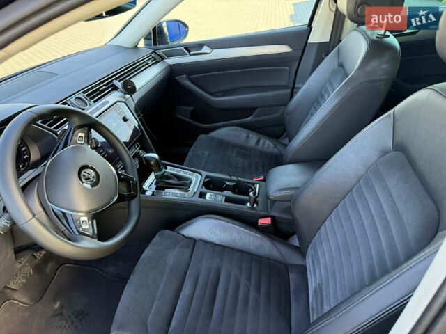 Чорний Фольксваген Пассат, об'ємом двигуна 2 л та пробігом 274 тис. км за 17650 $, фото 9 на Automoto.ua