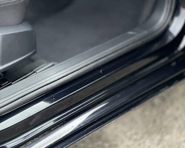 Черный Фольксваген Пассат, объемом двигателя 1.97 л и пробегом 281 тыс. км за 18099 $, фото 25 на Automoto.ua