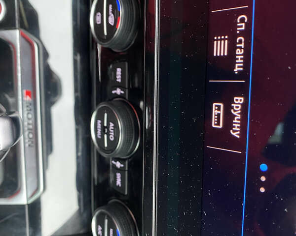 Черный Фольксваген Пассат, объемом двигателя 2 л и пробегом 253 тыс. км за 20888 $, фото 28 на Automoto.ua