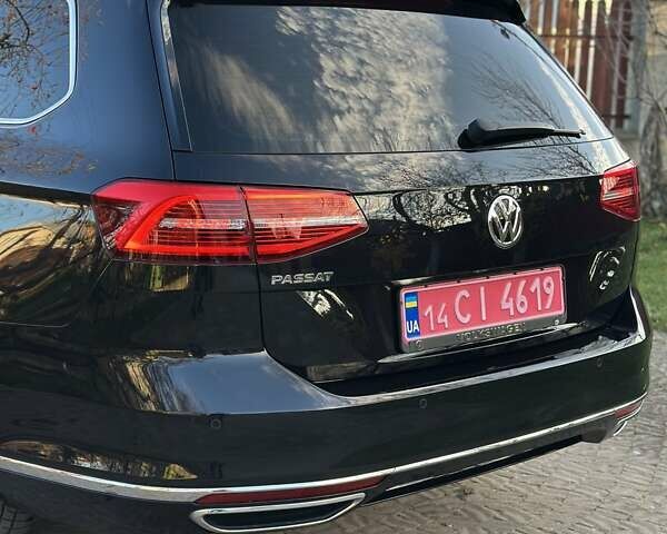 Черный Фольксваген Пассат, объемом двигателя 2 л и пробегом 186 тыс. км за 19950 $, фото 54 на Automoto.ua
