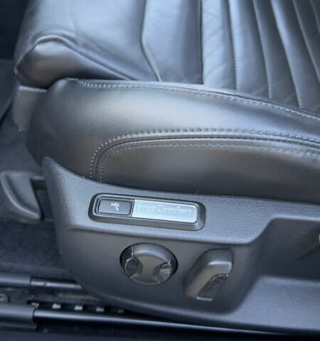 Чорний Фольксваген Пассат, об'ємом двигуна 1.97 л та пробігом 175 тис. км за 21900 $, фото 18 на Automoto.ua