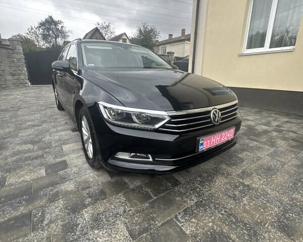 Черный Фольксваген Пассат, объемом двигателя 2 л и пробегом 250 тыс. км за 17400 $, фото 1 на Automoto.ua