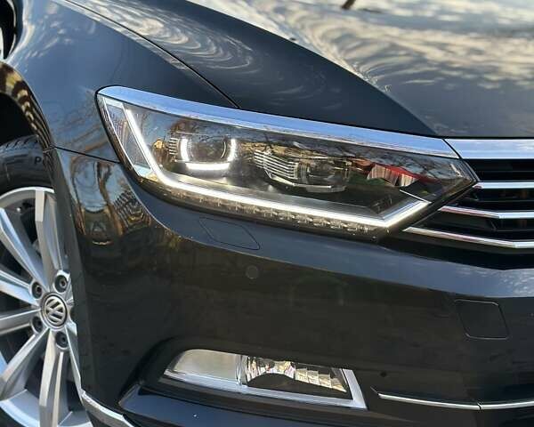 Черный Фольксваген Пассат, объемом двигателя 2 л и пробегом 186 тыс. км за 19950 $, фото 35 на Automoto.ua