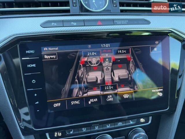 Черный Фольксваген Пассат, объемом двигателя 1.97 л и пробегом 200 тыс. км за 23300 $, фото 44 на Automoto.ua