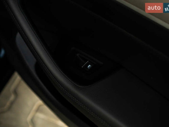 Черный Фольксваген Пассат, объемом двигателя 2 л и пробегом 215 тыс. км за 21700 $, фото 58 на Automoto.ua