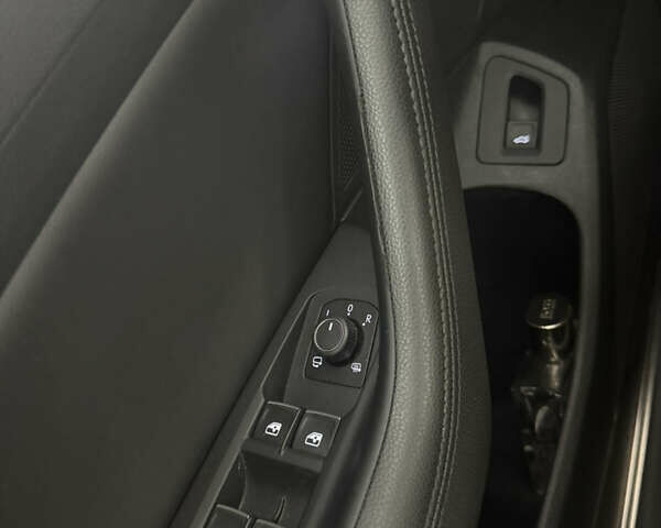 Черный Фольксваген Пассат, объемом двигателя 1.97 л и пробегом 187 тыс. км за 22350 $, фото 15 на Automoto.ua