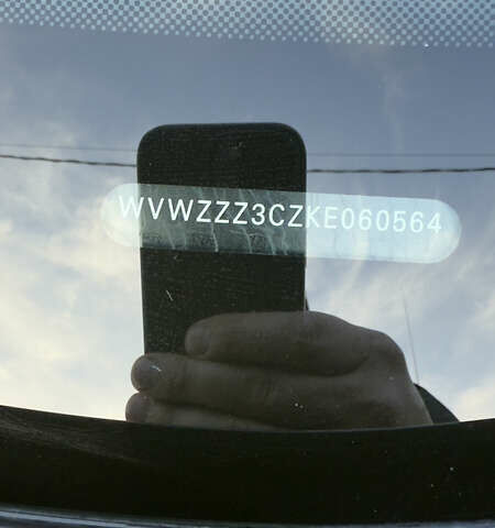 Чорний Фольксваген Пассат, об'ємом двигуна 1.97 л та пробігом 175 тис. км за 21900 $, фото 67 на Automoto.ua