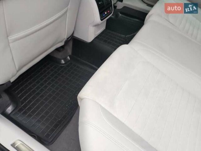 Чорний Фольксваген Пассат, об'ємом двигуна 1.97 л та пробігом 223 тис. км за 21700 $, фото 56 на Automoto.ua