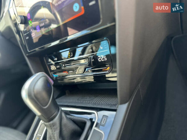 Черный Фольксваген Пассат, объемом двигателя 2 л и пробегом 162 тыс. км за 20500 $, фото 25 на Automoto.ua