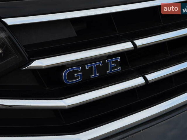 Черный Фольксваген Пассат, объемом двигателя 1.4 л и пробегом 170 тыс. км за 22502 $, фото 5 на Automoto.ua