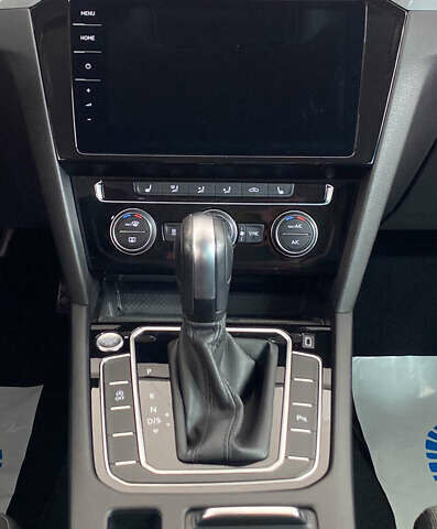 Черный Фольксваген Пассат, объемом двигателя 1.97 л и пробегом 184 тыс. км за 22950 $, фото 23 на Automoto.ua