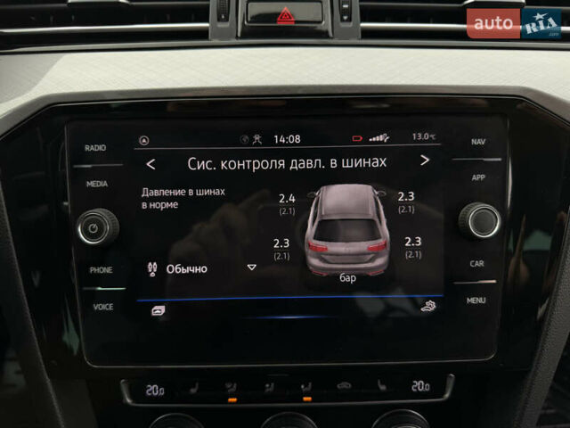 Черный Фольксваген Пассат, объемом двигателя 1.97 л и пробегом 273 тыс. км за 17999 $, фото 43 на Automoto.ua