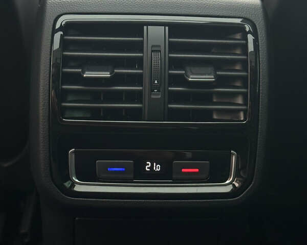 Чорний Фольксваген Пассат, об'ємом двигуна 1.97 л та пробігом 221 тис. км за 22899 $, фото 26 на Automoto.ua