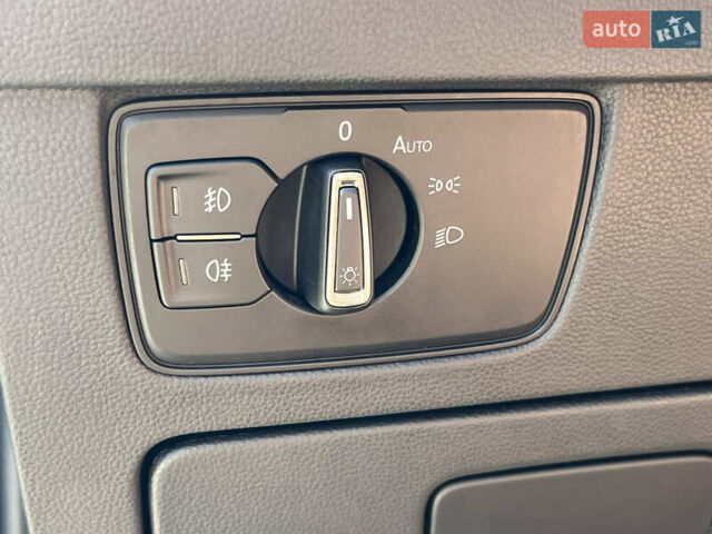 Черный Фольксваген Пассат, объемом двигателя 1.97 л и пробегом 145 тыс. км за 26300 $, фото 27 на Automoto.ua