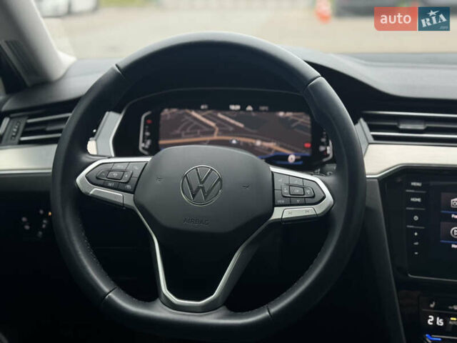 Чорний Фольксваген Пассат, об'ємом двигуна 1.97 л та пробігом 221 тис. км за 22899 $, фото 36 на Automoto.ua