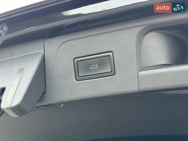 Черный Фольксваген Пассат, объемом двигателя 1.97 л и пробегом 186 тыс. км за 27400 $, фото 29 на Automoto.ua